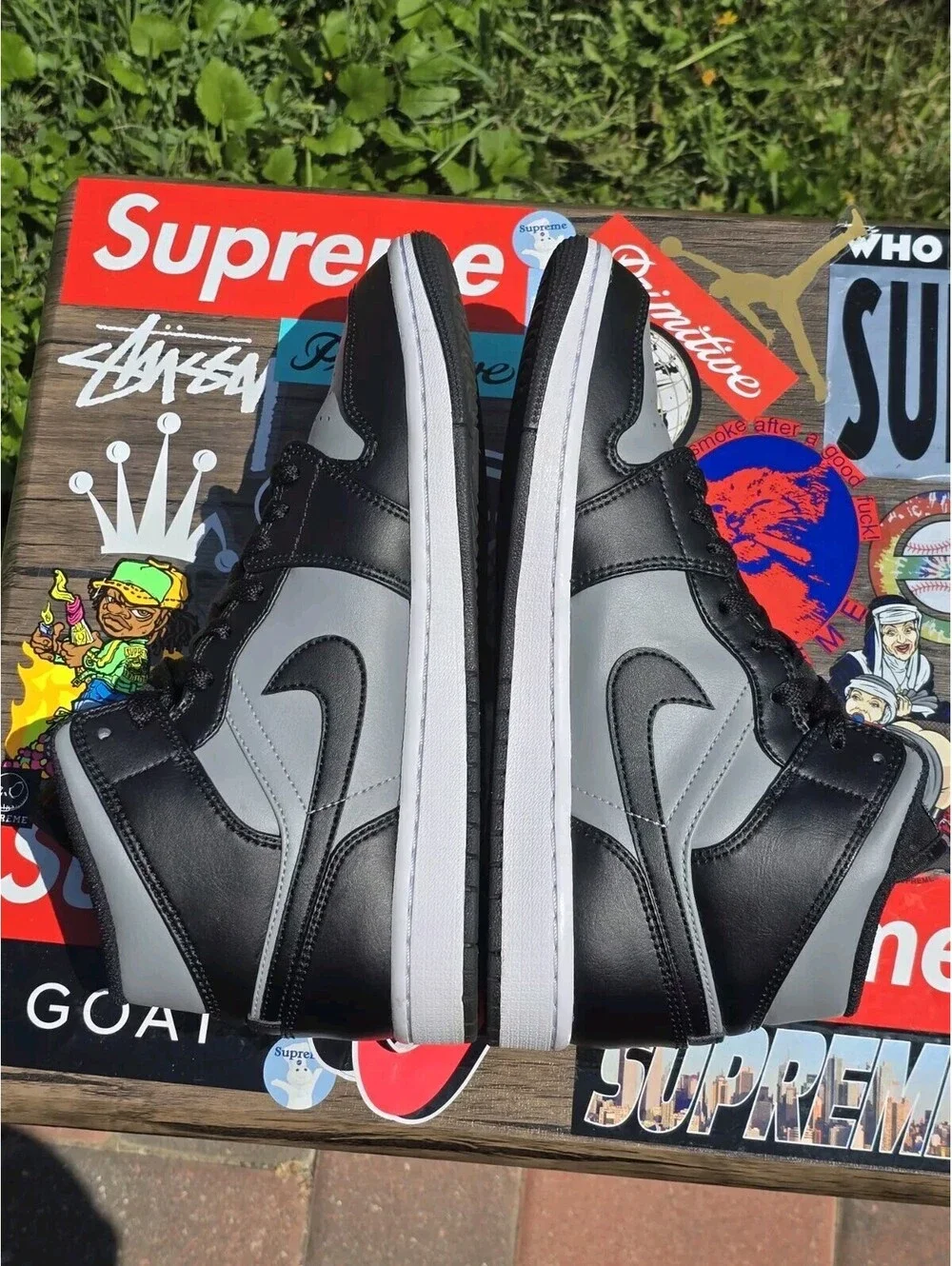 Size 8M - Jordan 1 Mid Shadow